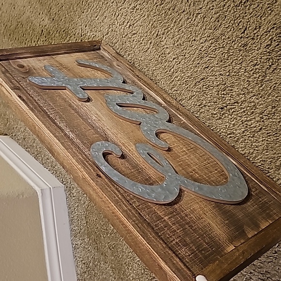 Rustic Farmhouse Wooden "Eat" Wall Decor Sign - Picture 3 of 4